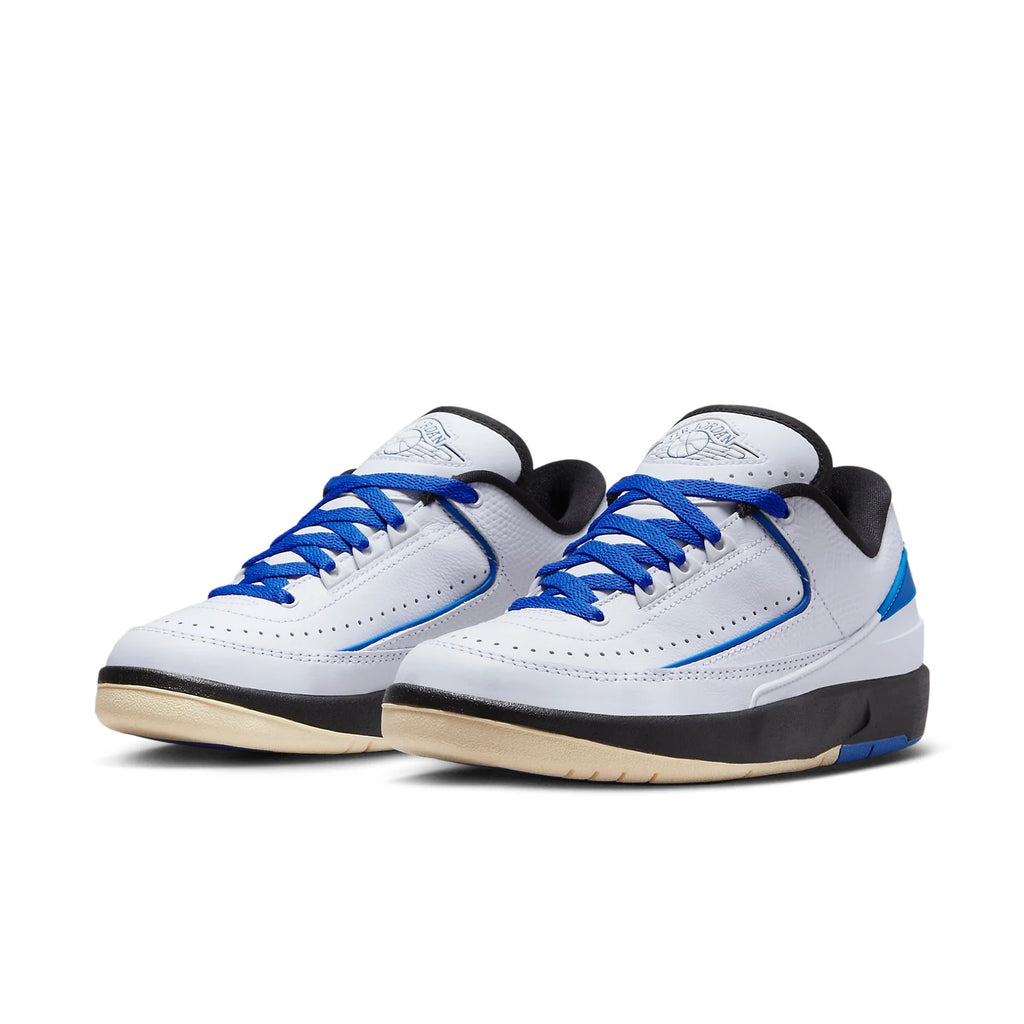 NIKE WMNS AIR JORDAN 2 RETRO