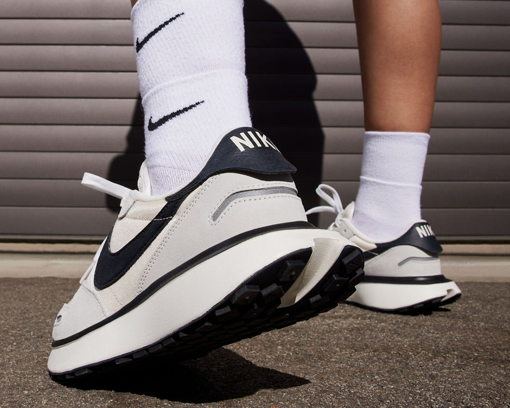 NIKE W NIKE PHOENIX WAFFLE