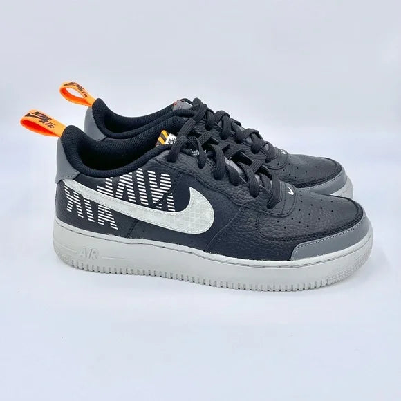 NIKE SIR FORCE 1 LOW LV8