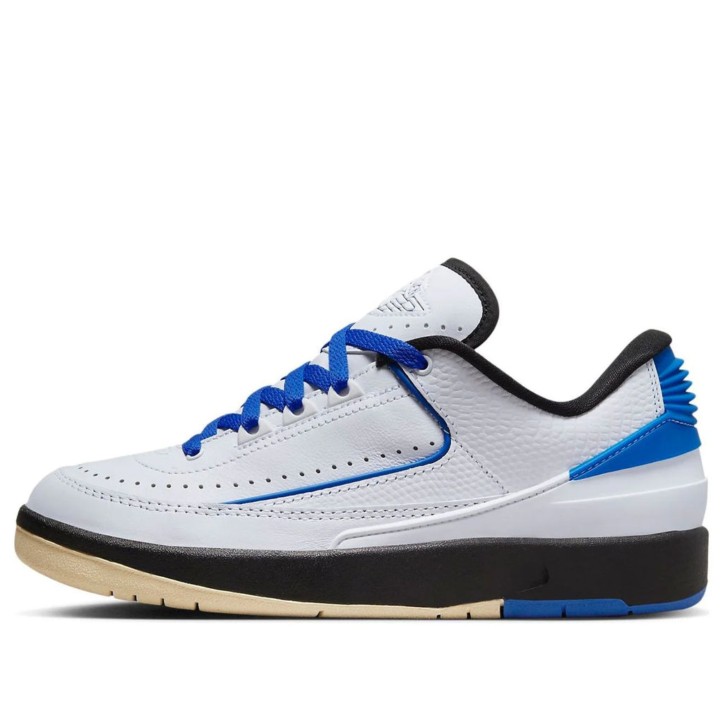 NIKE WMNS AIR JORDAN 2 RETRO