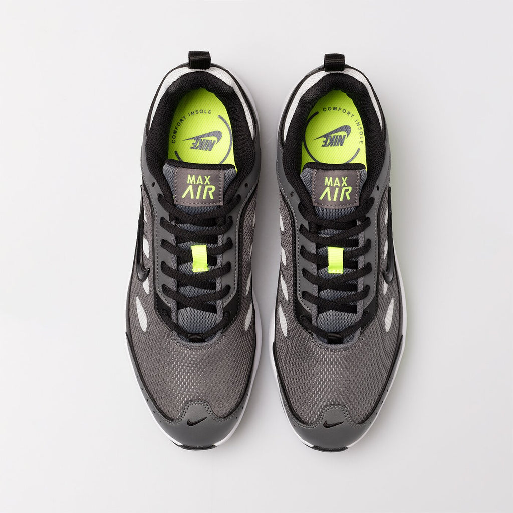 NIKE AIR MAX AP