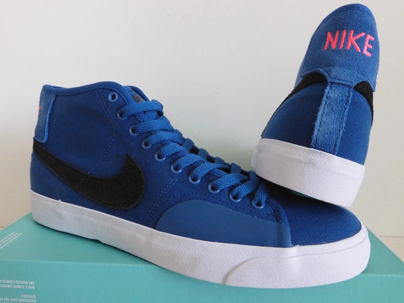 NIKE SB BLAZER COURT MID