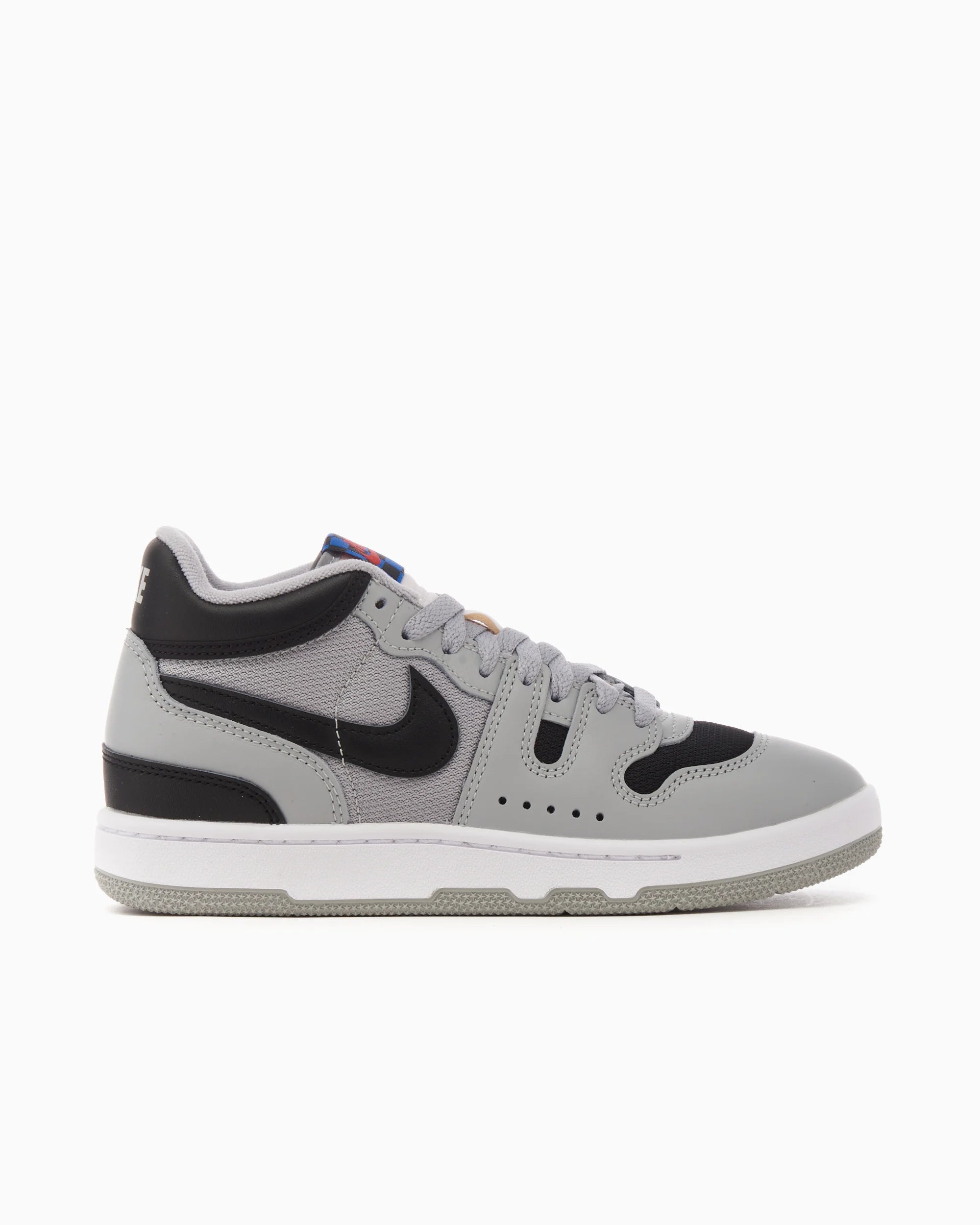 NIKE ATTACK QS SP